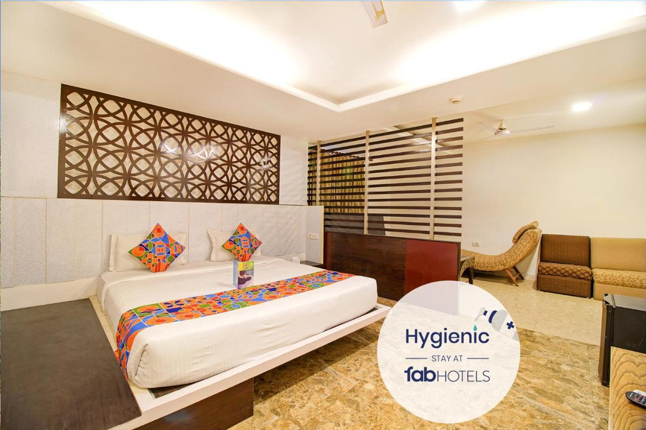 FabHotel White Klove Paharganj New Delhi Bagian luar foto